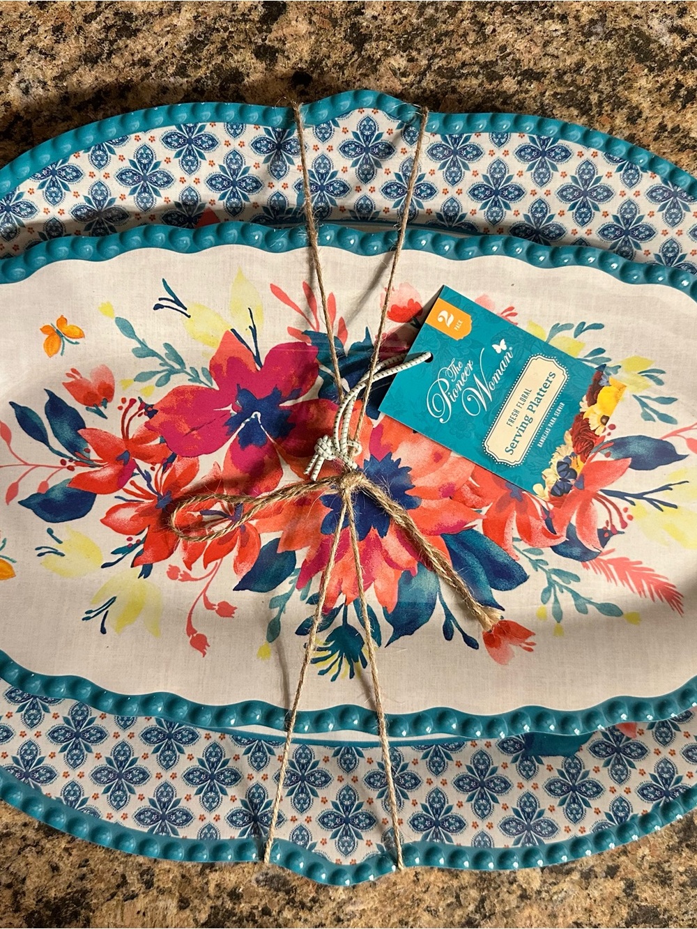 The Pioneer Woman 2 FRESH FLORAL Patterned Serving Trays